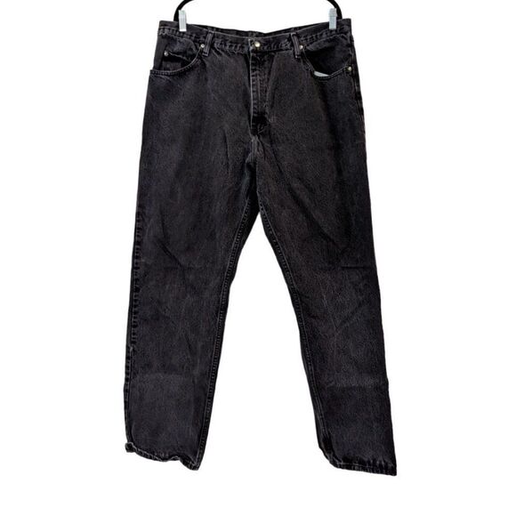 Wrangler Mens Size 40x32 Black Dark Wash High Rise Relaxed Fit Straight Jeans - Picture 1 of 10